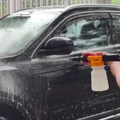 CAR ESSENTIALS Canon a mousse auto 670ml