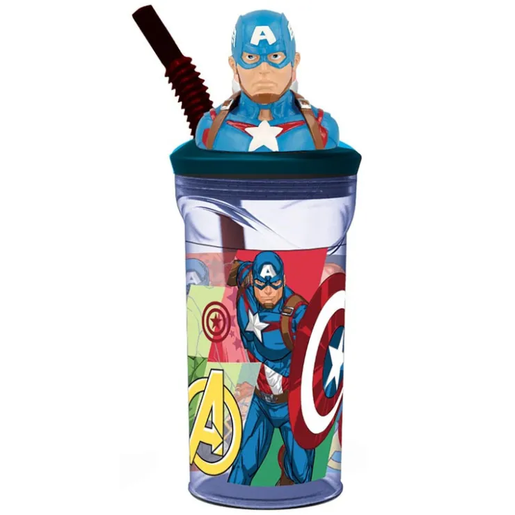 Gobelet paille et figurine capta