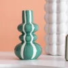 Petit vase raye vert